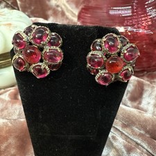 Crown Trifari Renaissance Clip