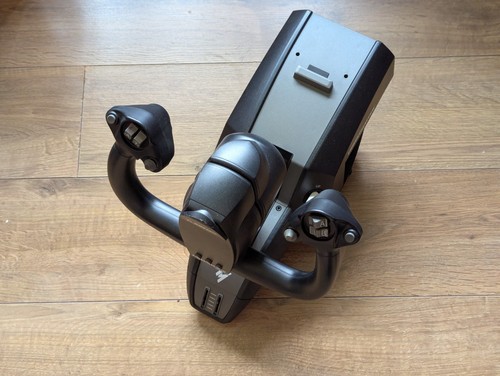 Faulty stick thrustmaster - faulty,