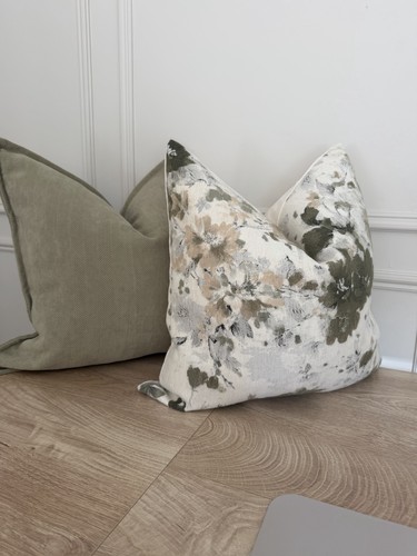 Set sage green - of, cushion