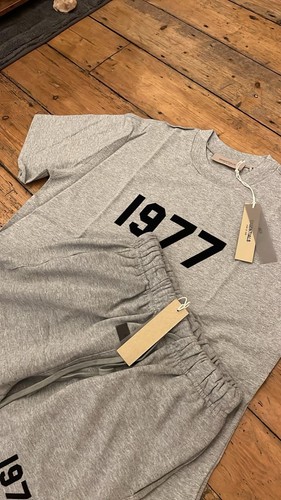 Grey essentials shorts - grey,
