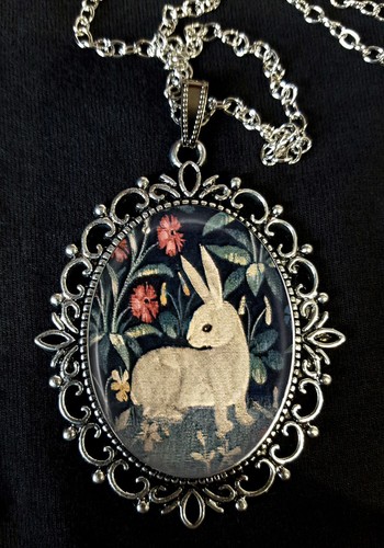 Rabbit detail lady the - +,