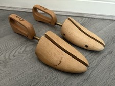 Clarks 661 Made in England Wooden Shoe Trees Size Medium - Good Condition
