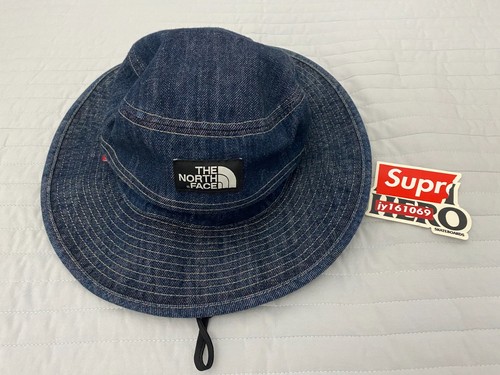 Rare supreme x north - rare,