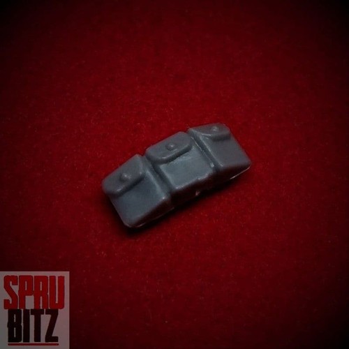 Space marine hip triple ammo - marine,