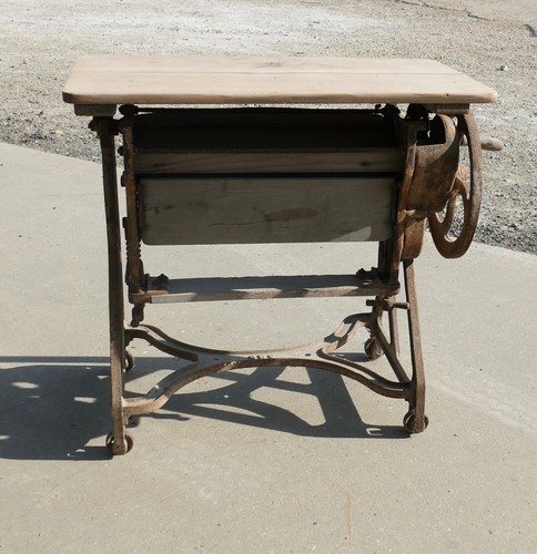Pine top mangle cast - top, or