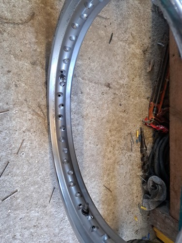 Dunlop wm3x18 rim hole - dunlop,
