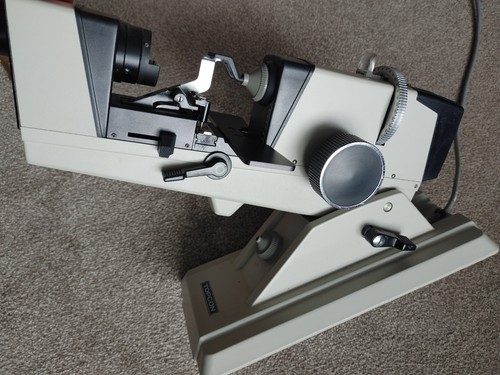 Topcon lense meter - lense,