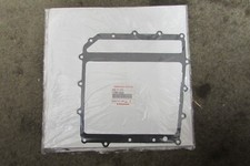 2009 - 2010 NOS KAWASAKI NINJA ZX10R OIL PAN FACTORY GASKET 11061-0233