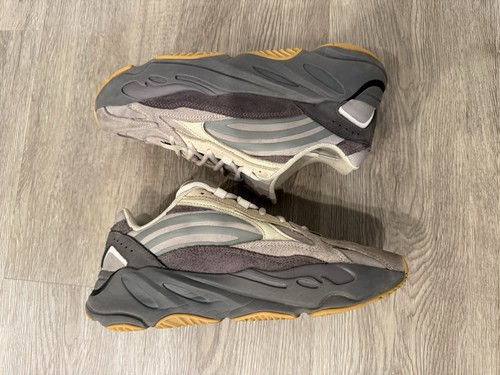 Adidas yeezy boost 700 - yeezy,