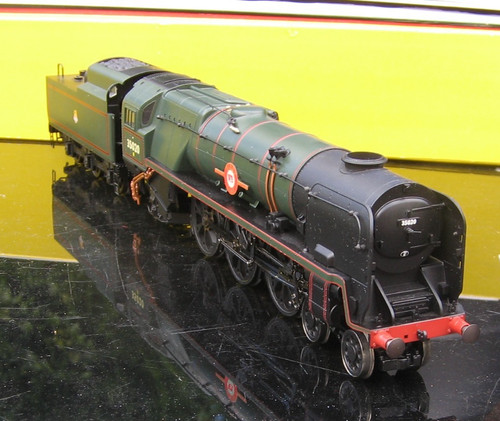 Hornby 2 merchant navy - merchant,