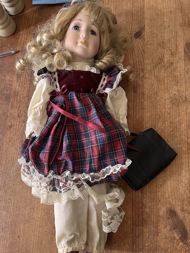 Vintage old doll - found, my