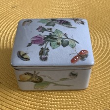 VINTAGE INDIA JANE HAND PAINTED 'CRAQULEURE' PORCELAIN TREASURE BOX