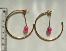 NEW LOLA ROSE 2 IN 1 EARRINGS 5CM DROP HOOPS GOLD METAL FUCHSIA QUARTZITE BEAD