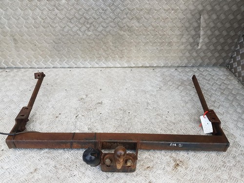 Vauxhall vivaro tow bar - vauxhall, x83