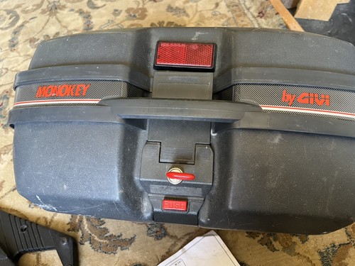 Givi wingrack with 48ltr - wingrack,