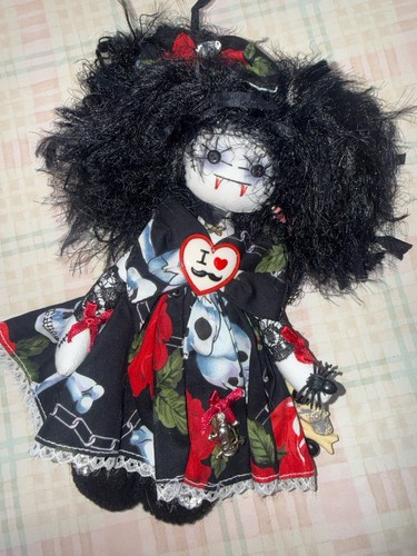 Artist hand made gothic girls - hand,