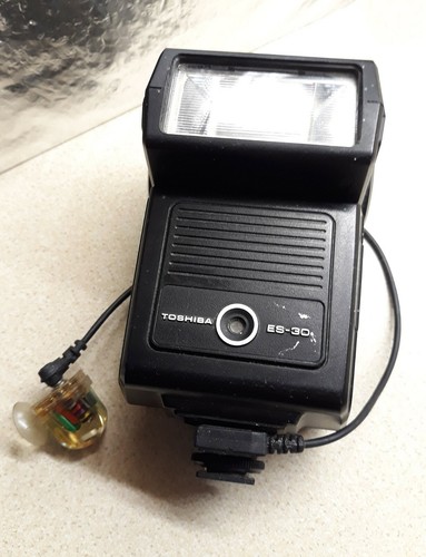 Toshiba electronic flash unit - toshiba,