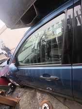 Ford Focus MK1 Ghia Saloon 4