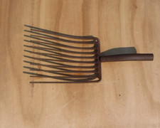 Vintage 10 tine dung fork or