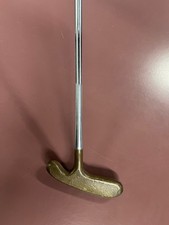 Acushnet Bulls Eye Putter