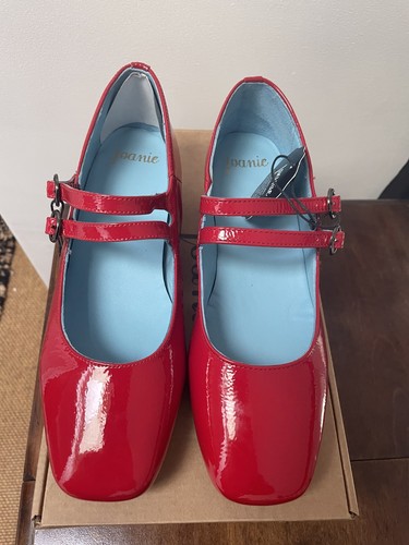 Joanie new paris mary - mary, jane