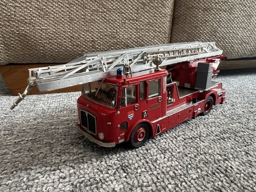 Fire brigade models resin - 1/48,
