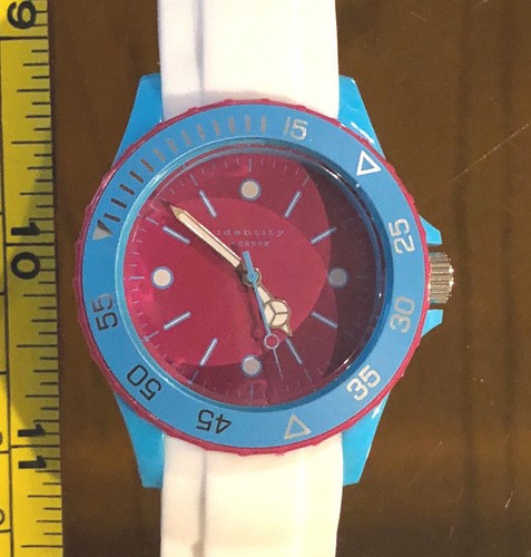 Watch wristwatch identity - watch,