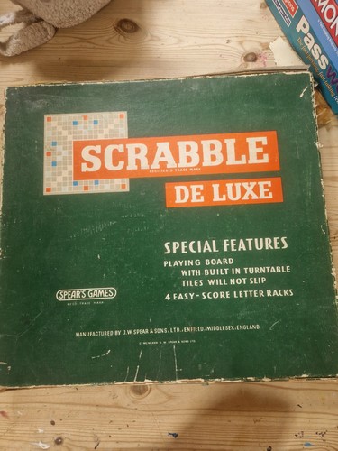 Scrabble deluxe board game - deluxe,