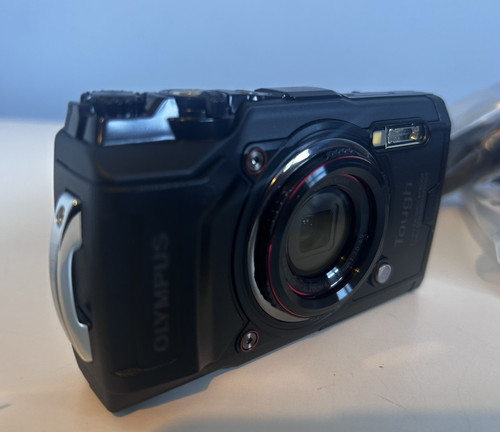 Olympus tough black - tough,