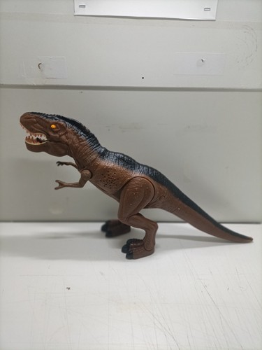 Mighty megasaur rex - t.rex, moving