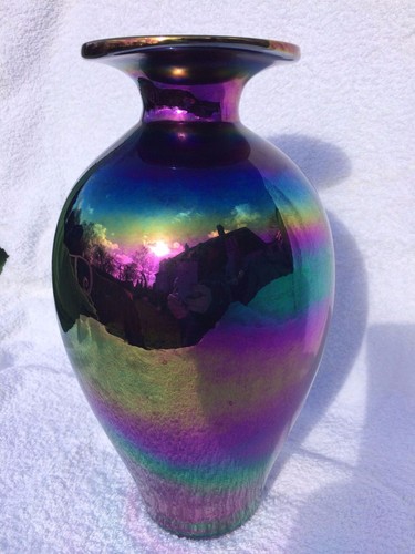 Unique purple iridescent hand