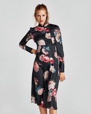 ZARA WOMAN Black Floral