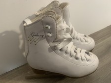 JUNIOR SIZE UK 10 EU 28 WHITE
