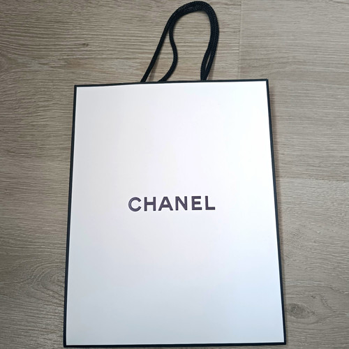 Chanel white paper gift bag - white,