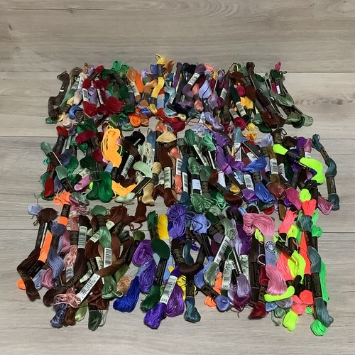 Lot 150 coats dmc - 150++,