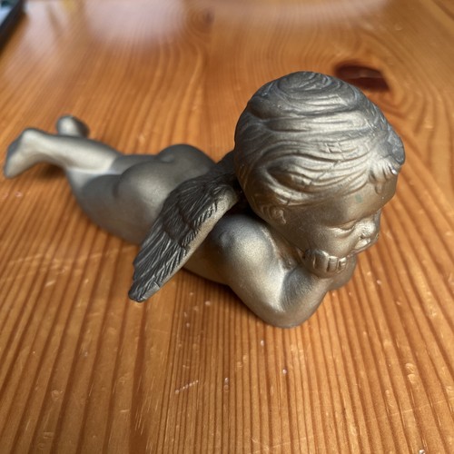 Gold tone ceramic - gold, cherub