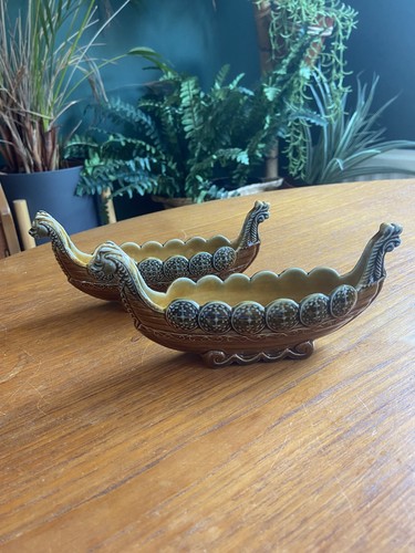 Vintage wade porcelain - x,