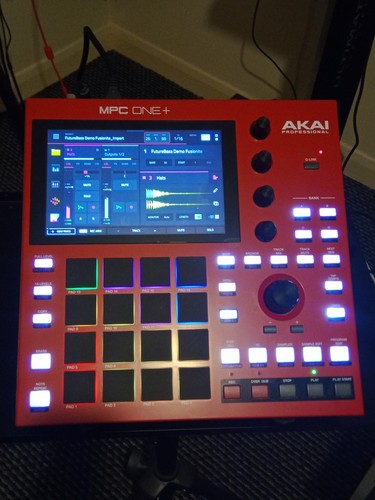 Akai mpc one standalone - mpc, one+