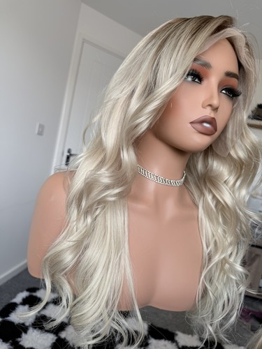 White blonde light brown - blonde,