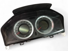 VOLVO V70 III BW Instrument