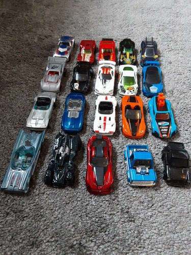 Hot wheels x20 cars trucks - wheels, job