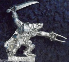 2001 Skaven Gutter Runner 2 Games Workshop Eshin Night Warhammer Army Mordheim
