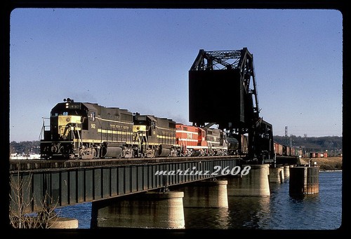 Dupe train slide - train, slide-toledo