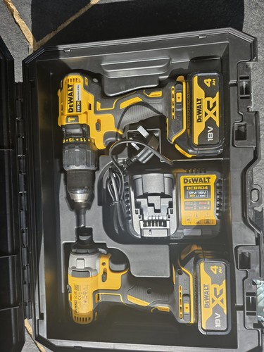 Dewalt dck2060m2t drill set - dewalt,