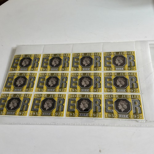 Royal mail mint stamps - royal, uk