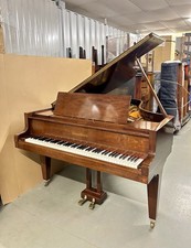 Grotrian Steinweg Model 185
