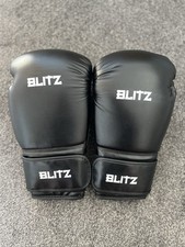 Blitz Boxing Gloves In Black. 16oz Brand New Never Worn! 
