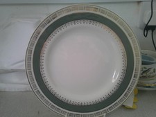 Crown Ducal Chatsworth 9 x 9"