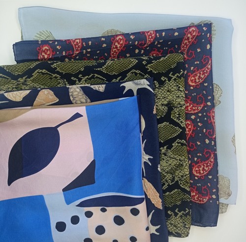 Vintage 100 silk square - 100%,