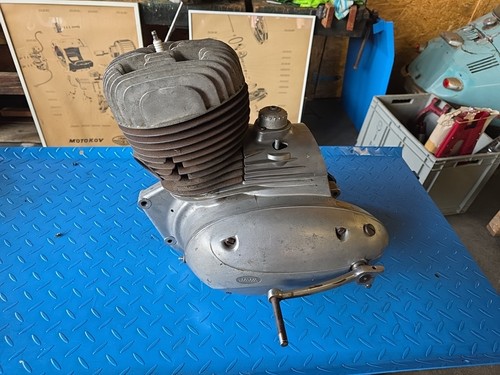 Jawa 250 engine type - jawa, 559